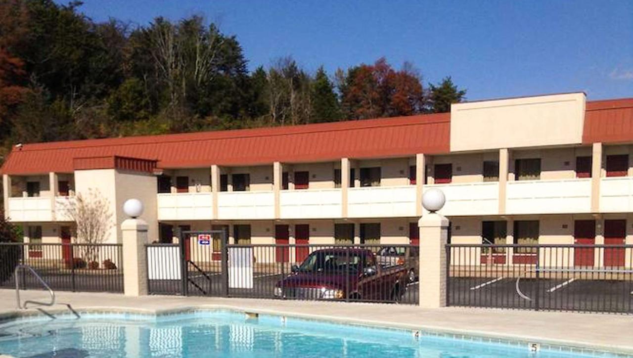Astoria Hotel Danville West Eksteriør billede