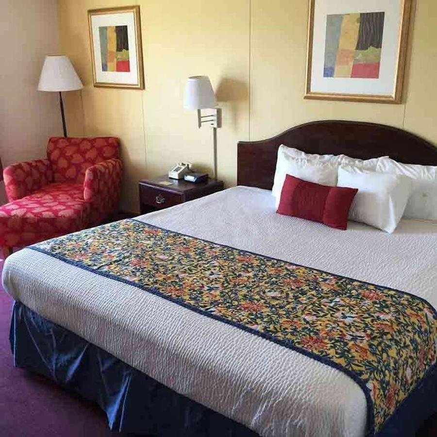 Astoria Hotel Danville West Eksteriør billede