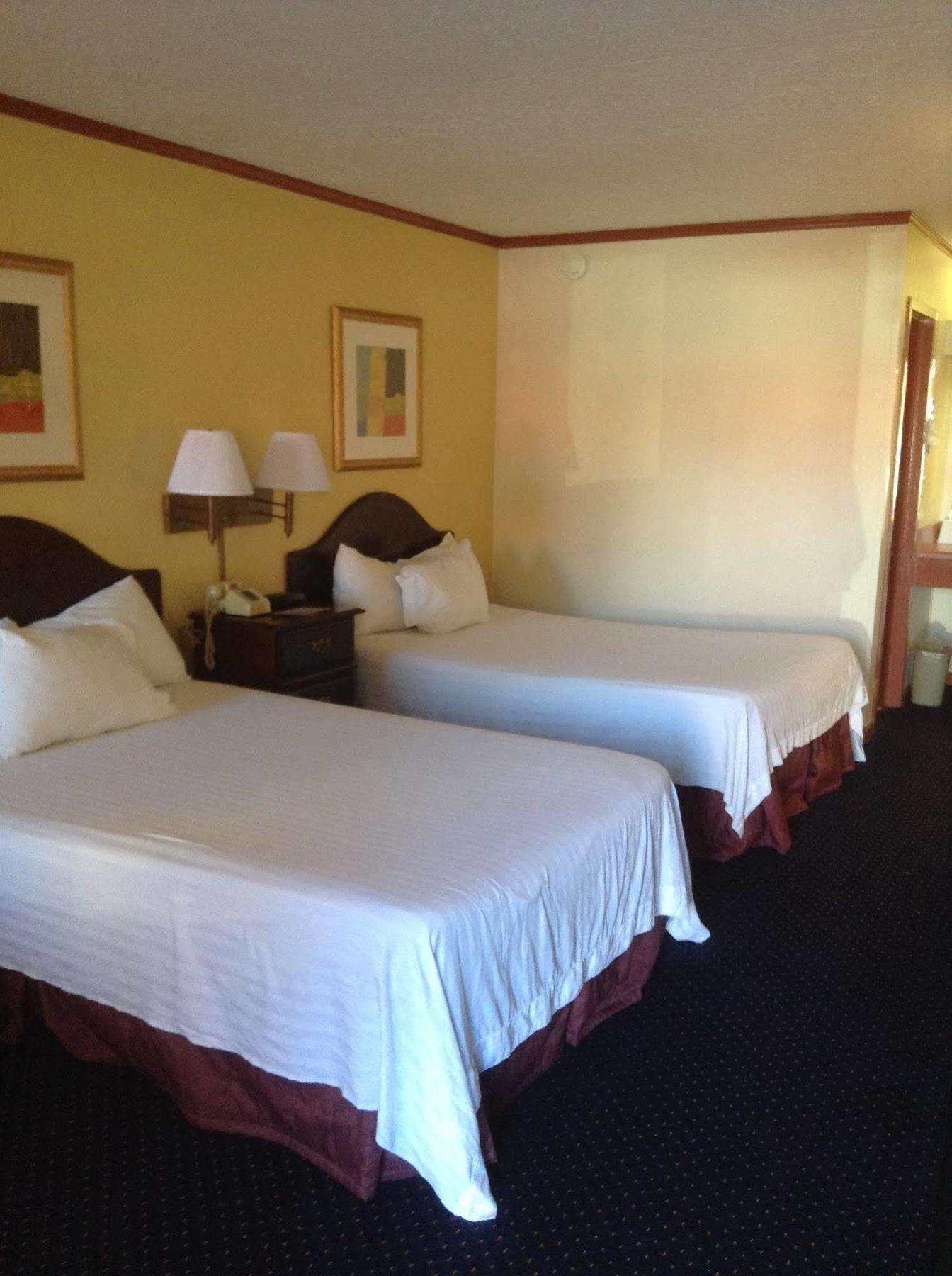 Astoria Hotel Danville West Eksteriør billede
